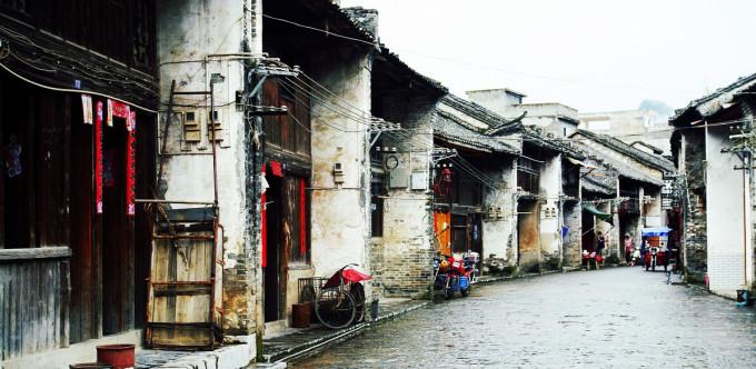 顶流迪丽热巴，苦干多年依旧拿不到股份，为什么？游戏画面